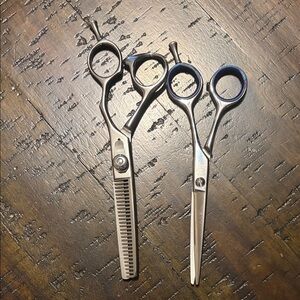 Jowell Professional Hair Cutting Scissors Set - Silver